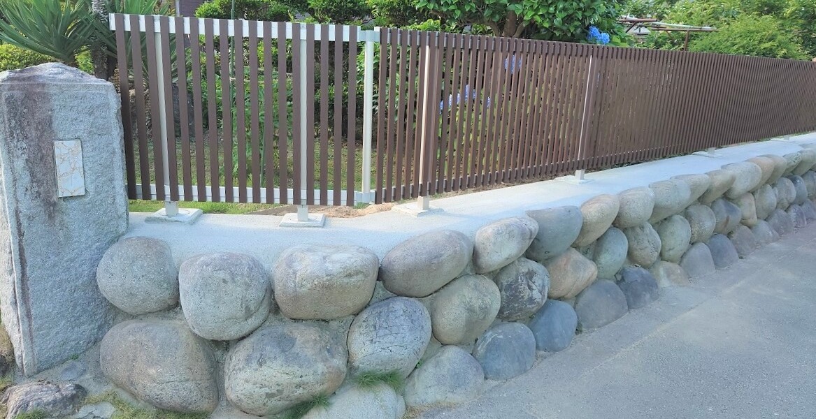 生垣を撤去してフェンスを設置する施工例｜扶桑町