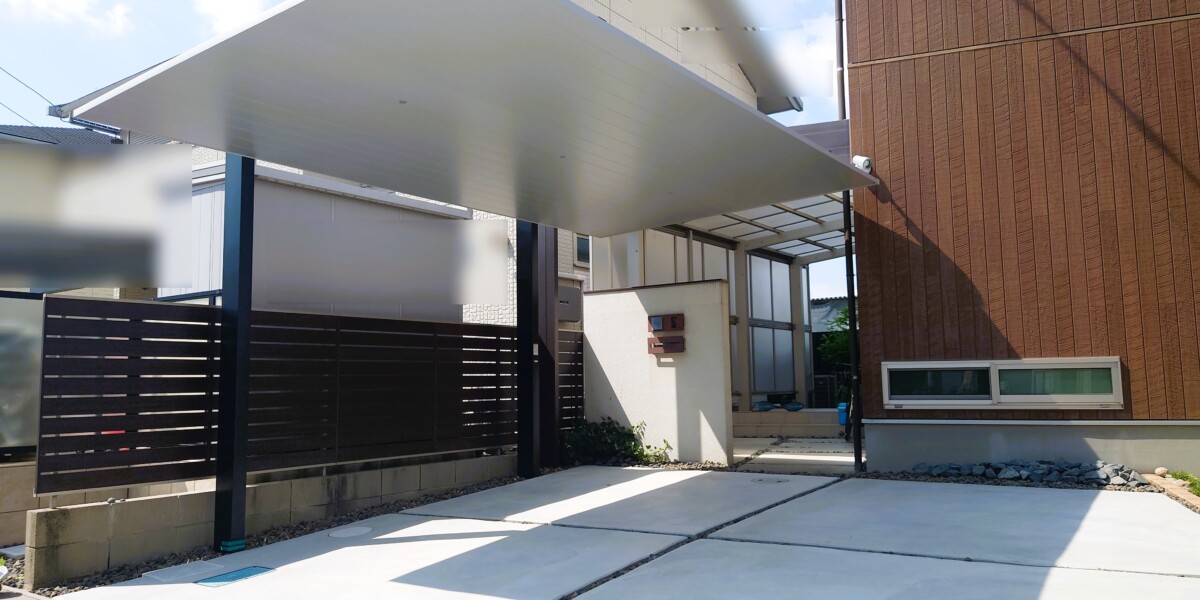 カーポートの設置工事①