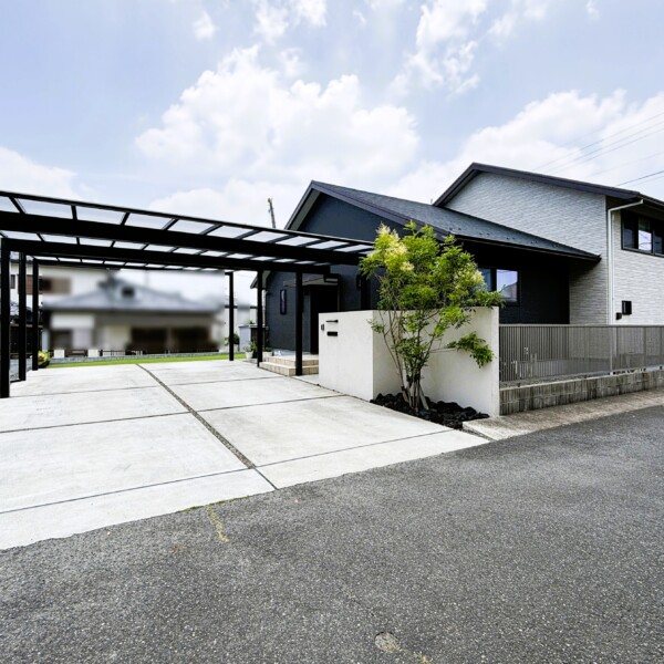 カーポートの設置工事②